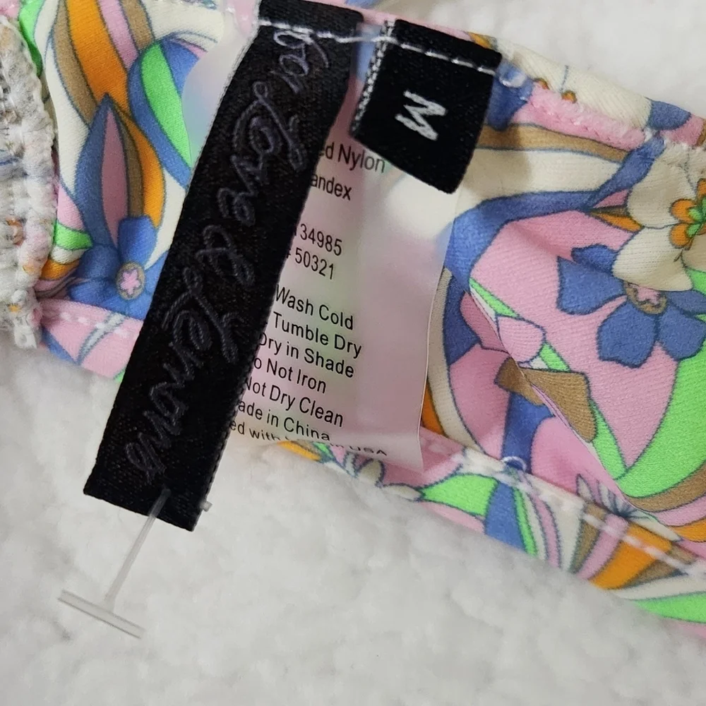 New!For‎ Love and Lemons Devon Triangle Bikini Top